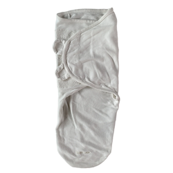 Solid White Swaddle 3-6 months / Unisex / Everyday